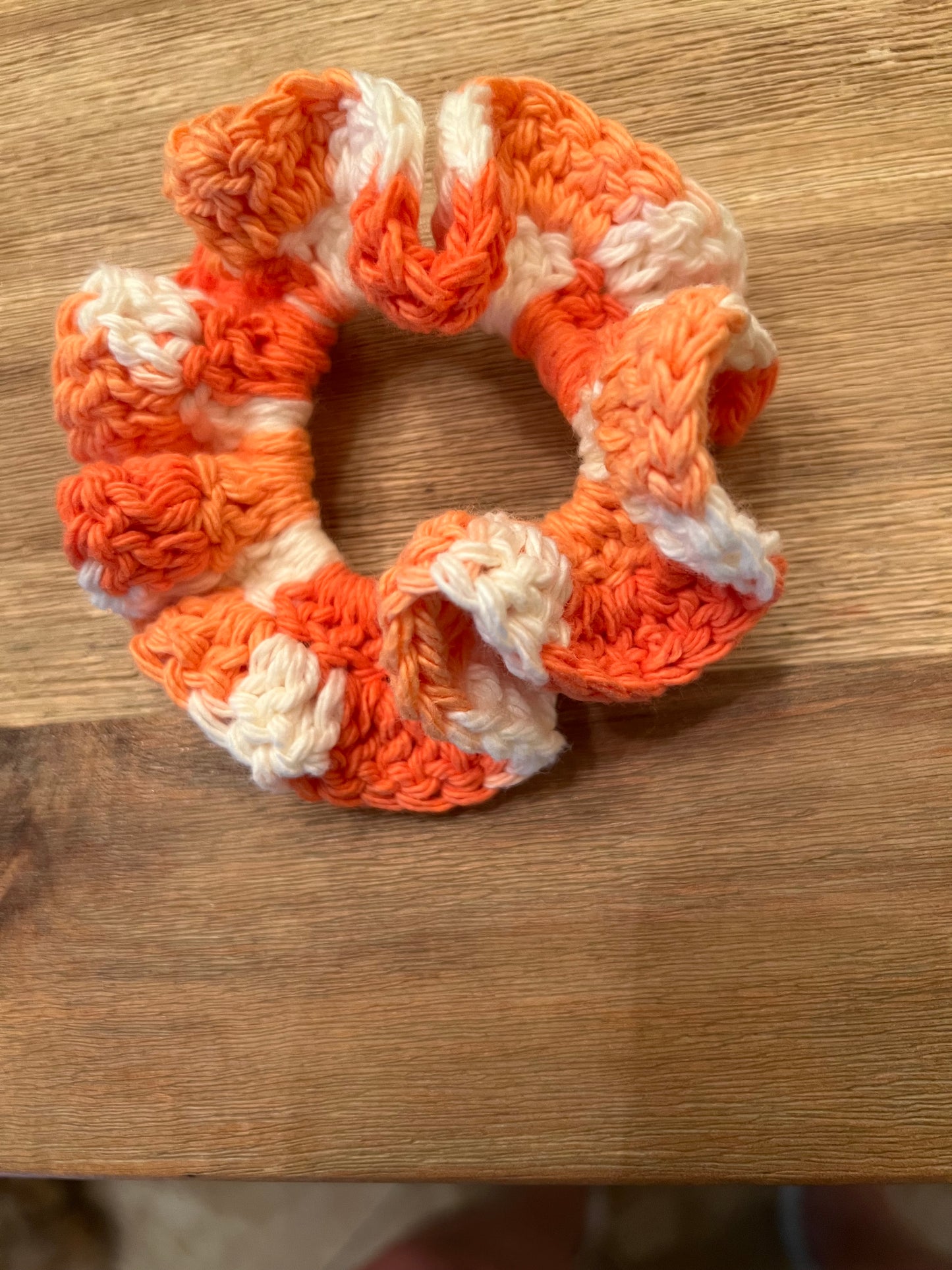 Hair tie, scrunchie